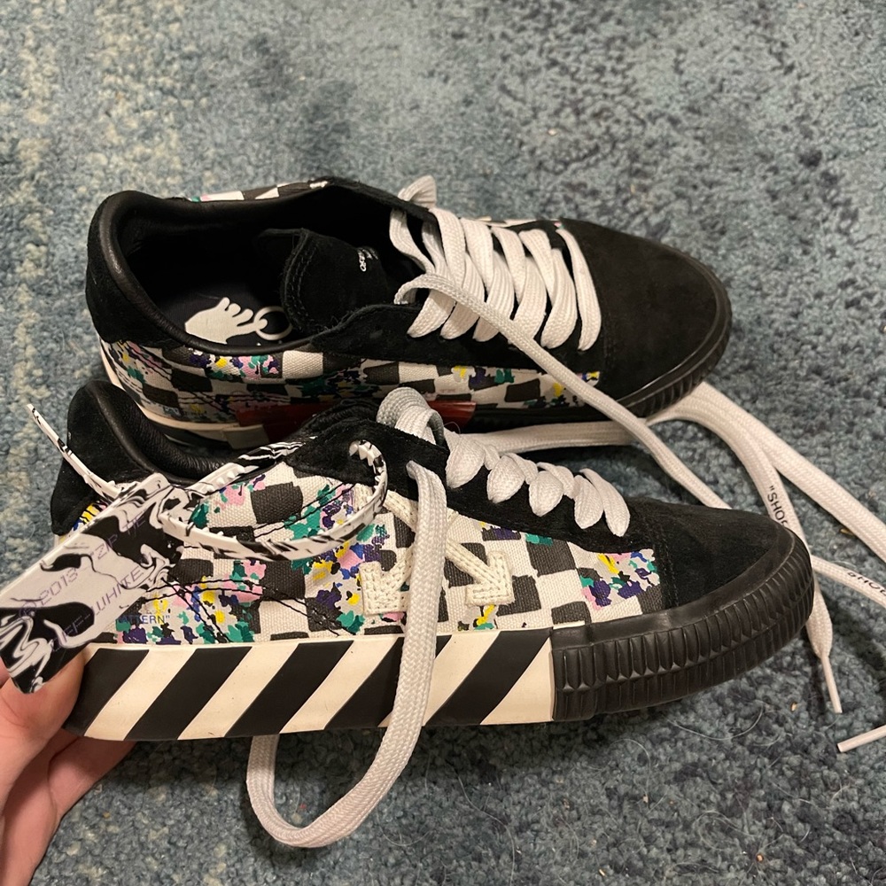 Off-White Women's Printed Checkered Canvas Vulcanized Sneakers